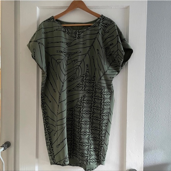 Tanoa Dresses & Skirts - Tanoa Dolman Dress